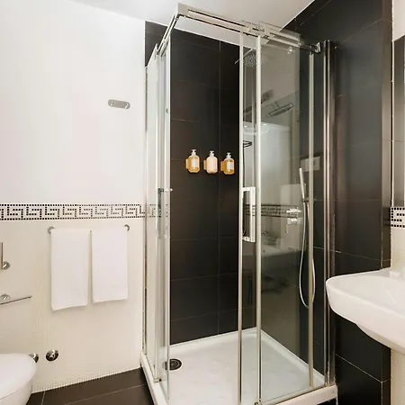The Couper Piazza Di Spagna Otel