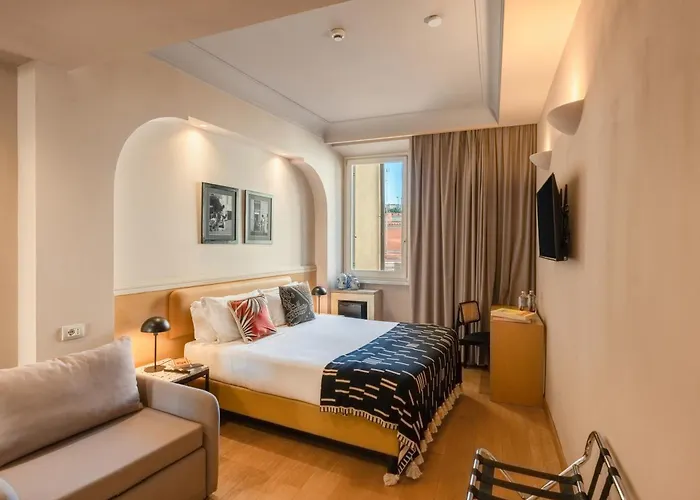 Hotel Piazza Di Spagna Hotel, Sonder By Marriott Bonvoy 3*